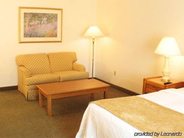 נורוויץ' Rosemont Suites חדר תמונה